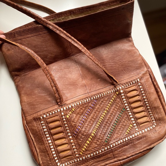 ⭐️SOLD⭐️ Boho Leather Tote - Picture 3 of 9